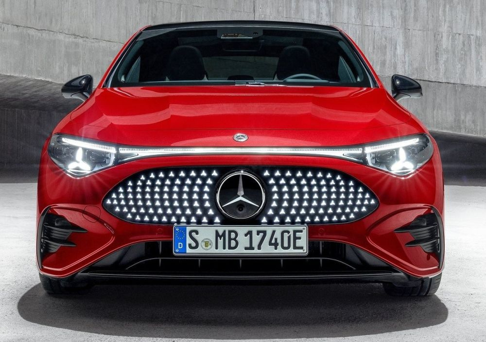 Essai de la Mercedes-Benz CLA EQ 2025 : Berline compacte électrique haut de gamme