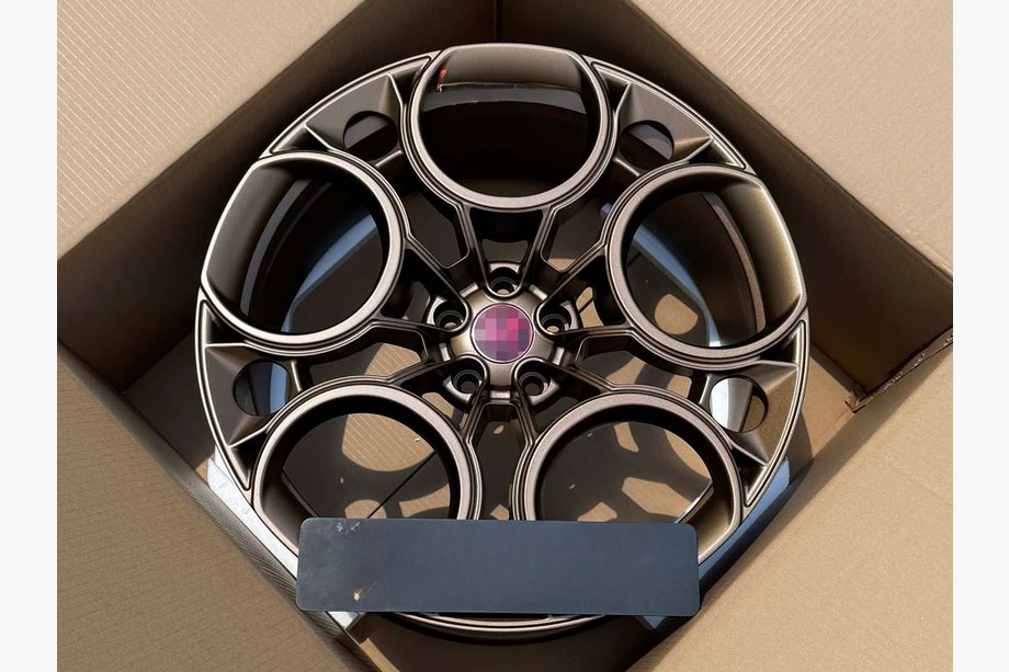 Alfa Romeo Stelvio 2016- Jantes forgées OEM R21 V2 (lot de 4) Image