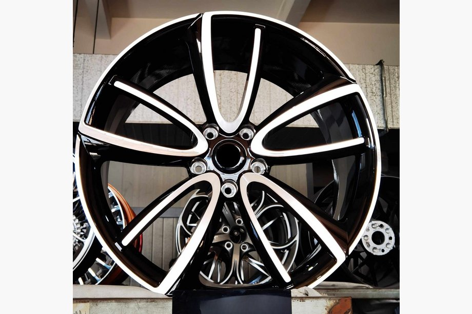 Bentley Bentayga 2015-2025 Jantes forgées OEM R23 V2 (Lot de 4) Photo 2