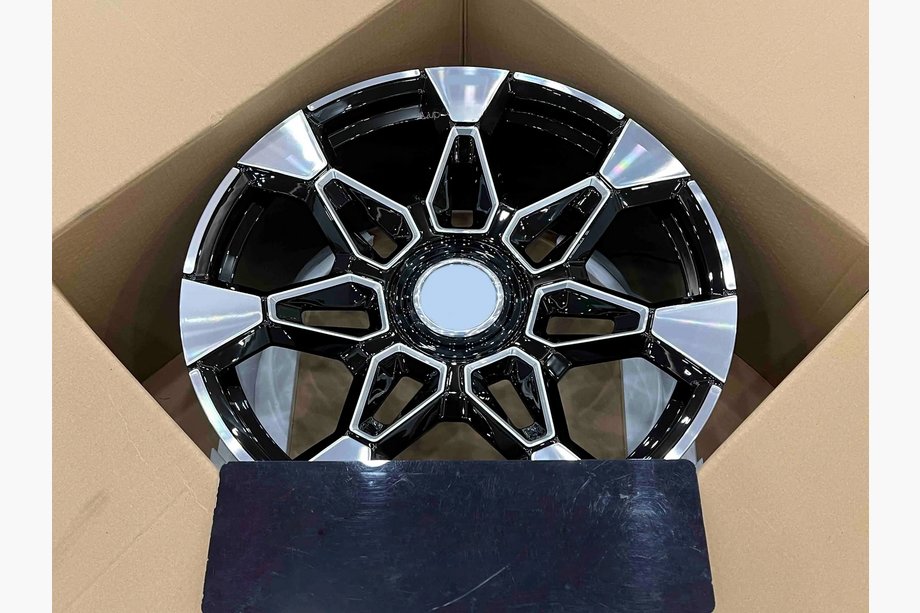 BMW XM G09 2022- Jantes forgées OEM R23 V2 (Lot de 4) Photo 2
