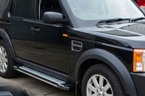 Land Rover Discovery III 2004–2009 Marchepieds Latéraux Rainbow (2 pcs, Aluminium) photo 1