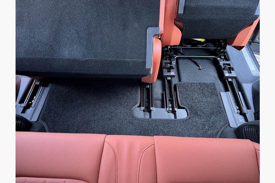 BYD Tang L 2025– Tapis de sol textile Deluxe (3 rangées, Noir) Photo 6