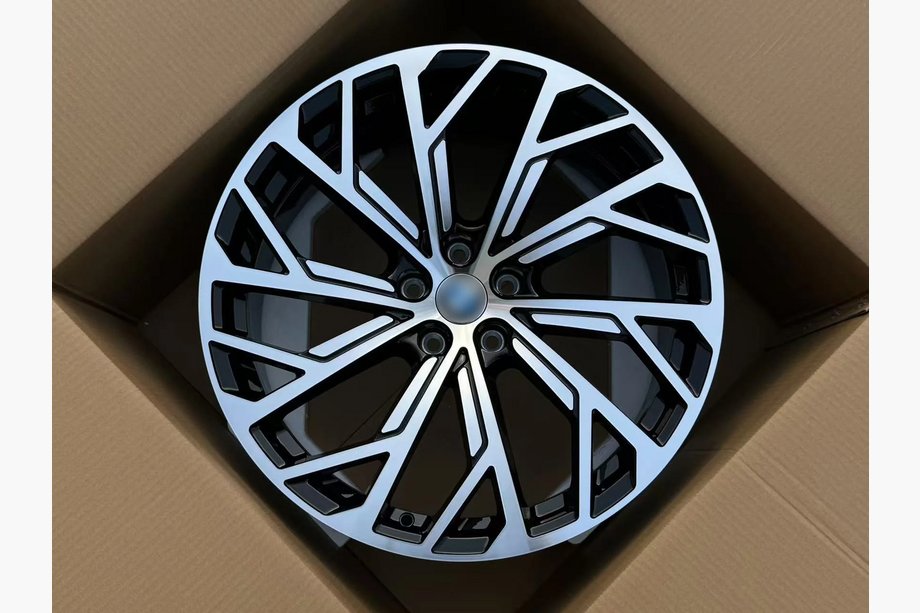 BMW 4 Series G22/23/26 2020- Jantes forgées OEM R20 V4 (Lot de 4) Image