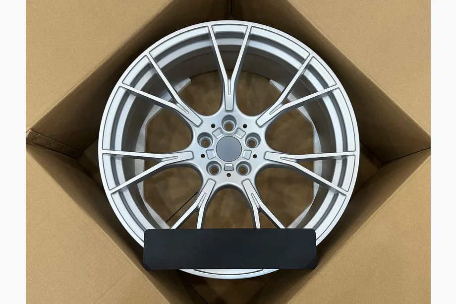 BMW Série 5 G30/G31 2017–2023 Jantes forgées OEM R20 (Lot de 4) Photo 2