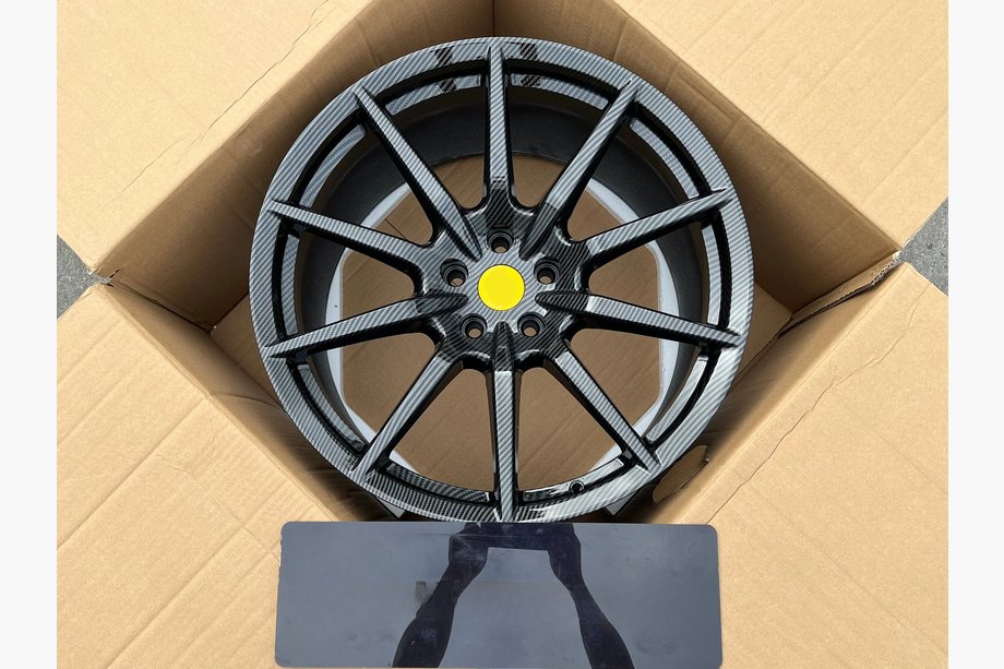 Ferrari 488 GTB 2015-2019 Jantes forgées OEM R20 V2 (lot de 4) Image