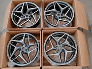Ferrari 488 GTB 2015-2019 Jantes forgées OEM R20 V4 (Lot de 4) photo 7