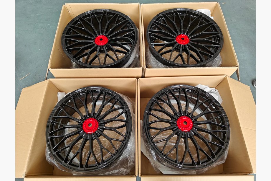 Lamborghini Aventador 2011-2022 Jantes forgées OEM R20 R21 V4 (Lot de 4) Photo 6