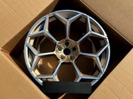 Lamborghini Urus 2018- Jantes forgées OEM R24 (Lot de 4) photo 11