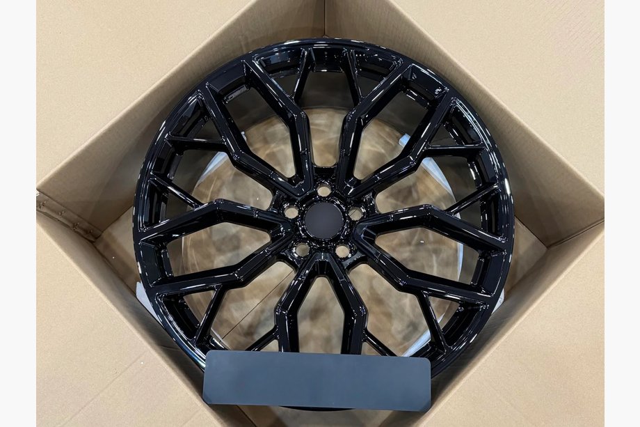Land Rover Defender 2019- Jantes forgées OEM R23 (lot de 4) Image