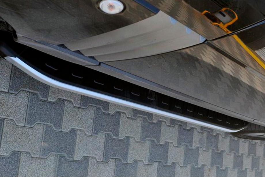 Range Rover III L322 2002-2012 Marchepieds latéraux Fullmond (2 pcs, aluminium) Image