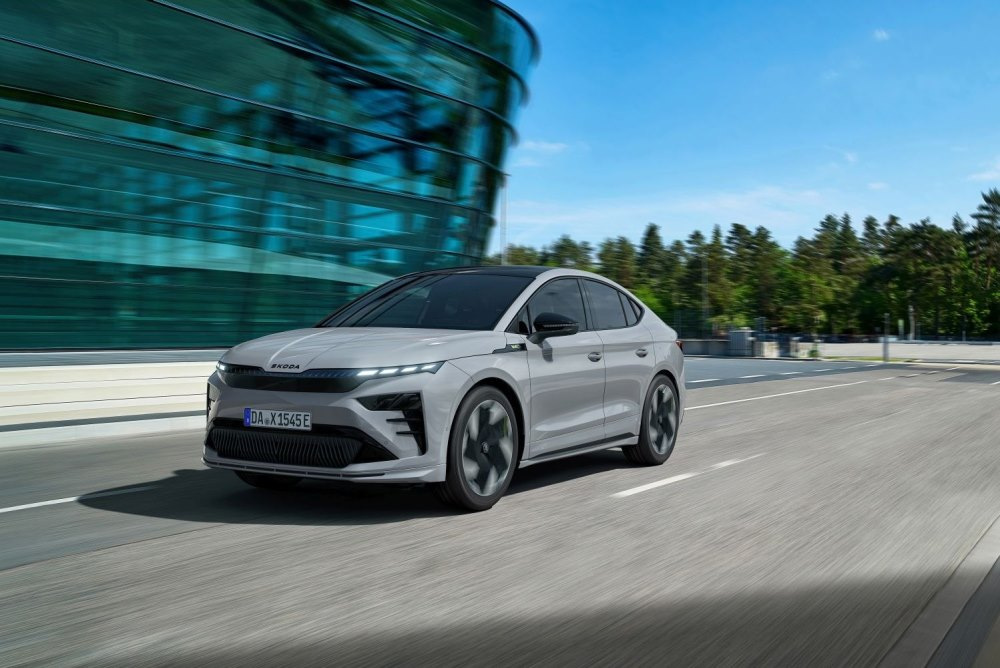 Essai Skoda Enyaq Coupe RS 2025 : le coupe electrique sportif apres la mise a jour