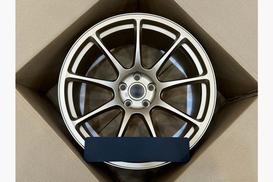 Nissan GT-R 2008-2025 Jantes forgées OEM R20 V2 (lot de 4) Photo 2