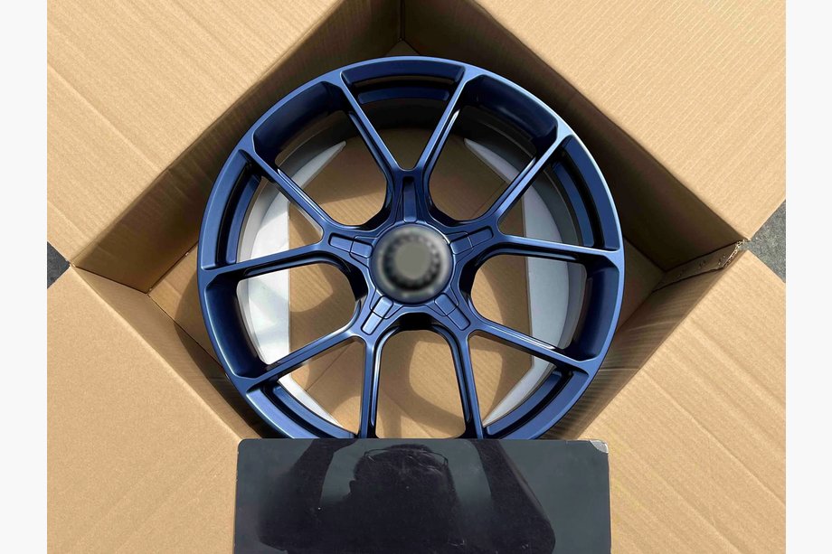 Porsche 911 (992) 2018– Jantes forgées OEM R20 R21 V6 (Lot de 4) Image