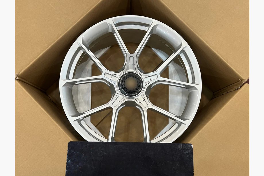 Porsche Boxster/Cayman 981 2013-2016 Jantes forgées OEM R20 R21 (lot de 4) Image