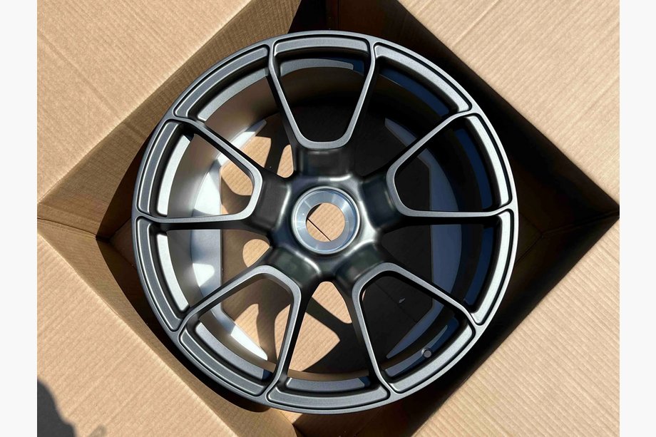 Porsche 911 (992) 2018– Jantes forgées OEM R20 R21 V21 (lot de 4) Image