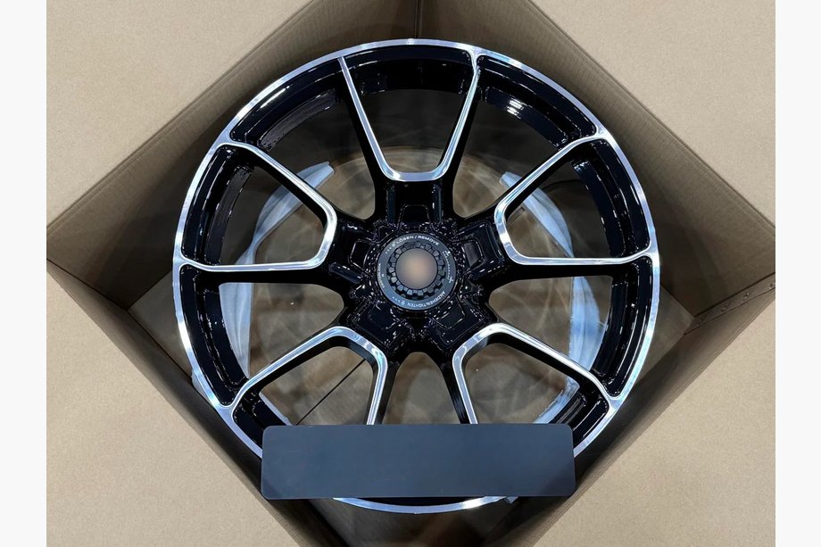 Porsche 911 (992) 2018– Jantes forgées OEM R20 R21 V34 (Lot de 4) Photo 2