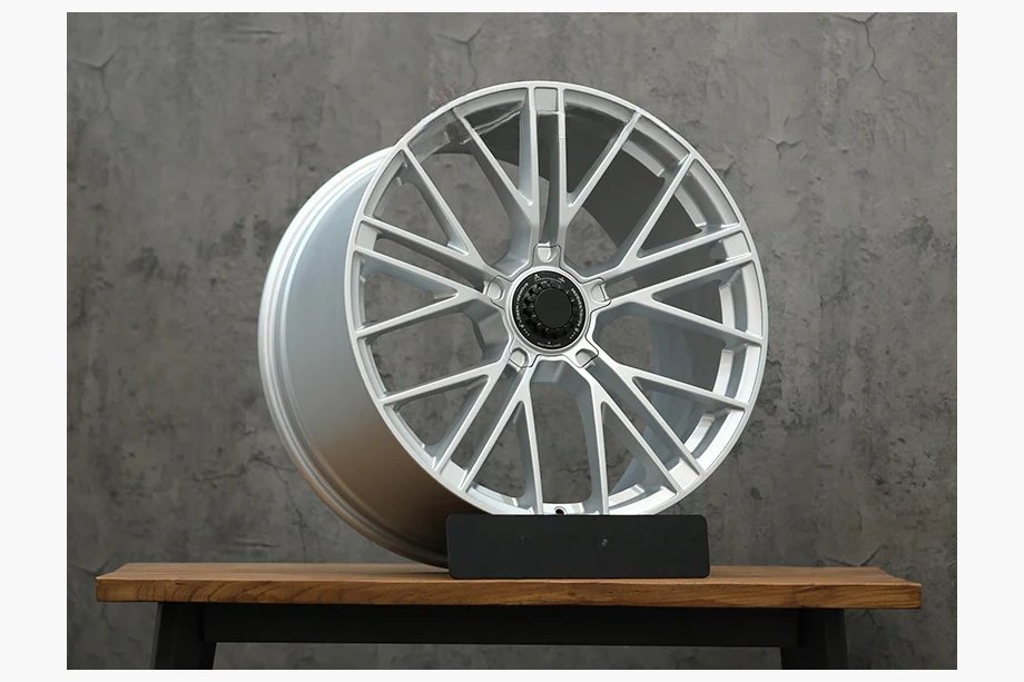 Porsche Taycan 2019- Jantes forgées OEM R21 V3 (Lot de 4) Image
