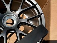 Porsche Boxster/Cayman 982 (718) 2016- Jantes forgées OEM R20 V10 (Lot de 4) photo 10