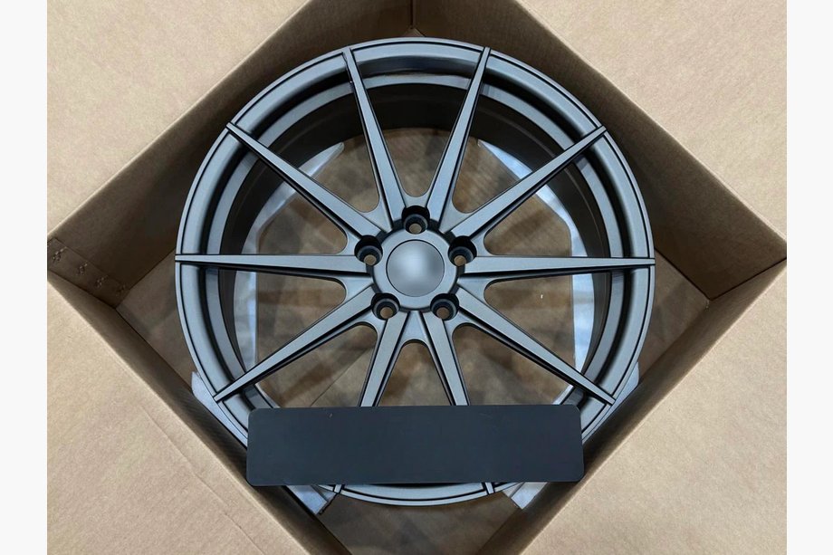 Skoda Superb 2015-2024 Jantes forgées OEM R19 (Lot de 4) Image