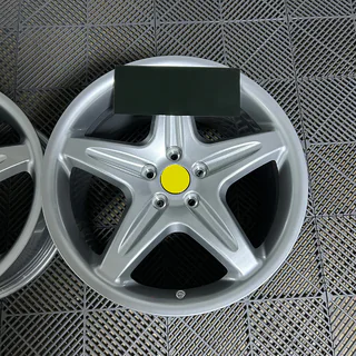 Jantes forgées OEM R18 (lot de 4) photo 1