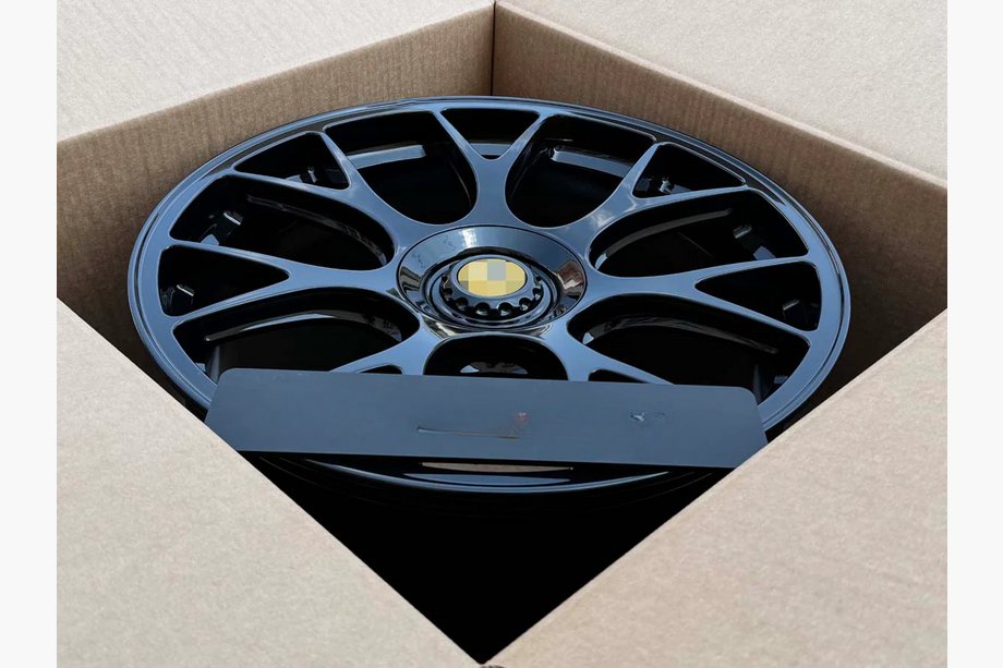 Ferrari 599 GTB Fiorano Jantes forgées OEM R20 V4 (Lot de 4) Photo 3