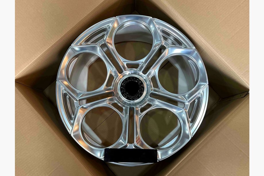 Lamborghini Countach Jantes forgées OEM R20 R21 (lot de 4) Image