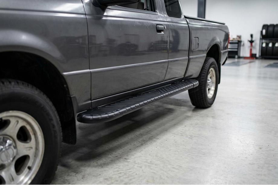 Mazda BT-50 2007-2012 Marchepieds Latéraux Bosphorus Black (2 pcs, Aluminium) Image