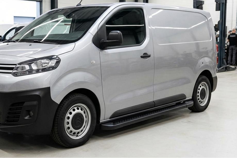 Fiat Scudo 2022- Marchepieds Latéraux Allmond Black (2 pcs, Aluminium) M – Empattement Moyen Photo 5