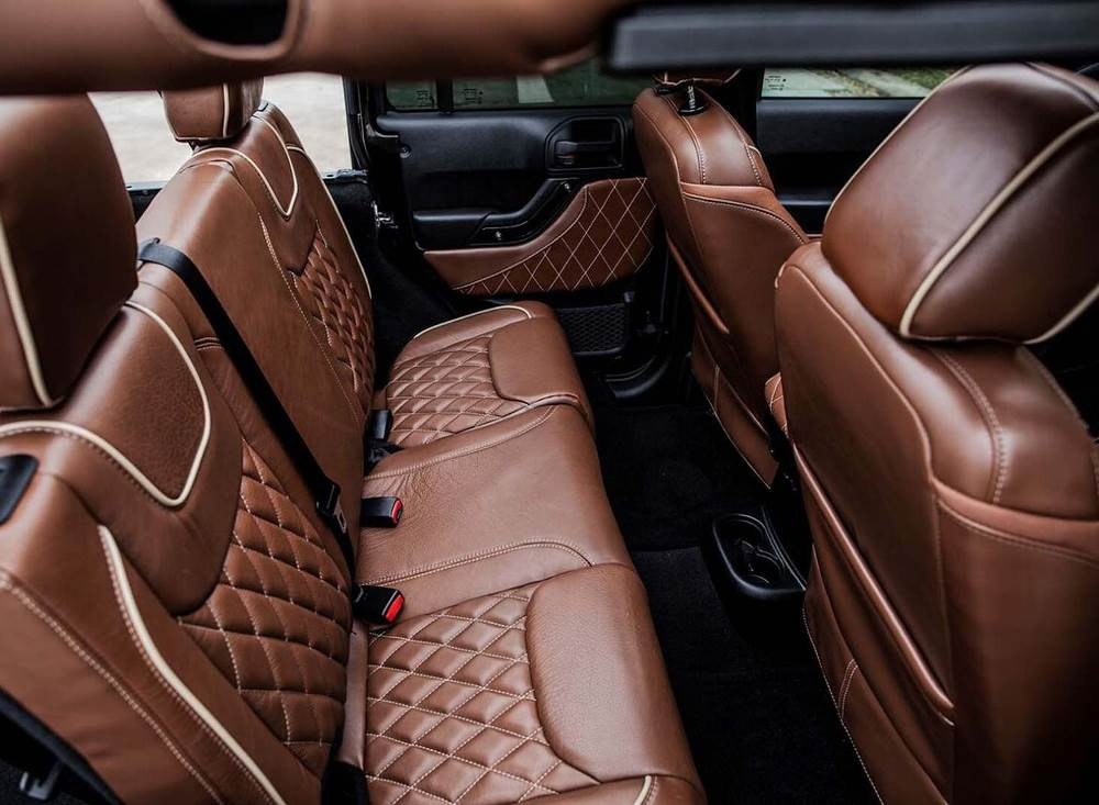 Comment prolonger la durée de vie de l’intérieur en cuir de votre voiture