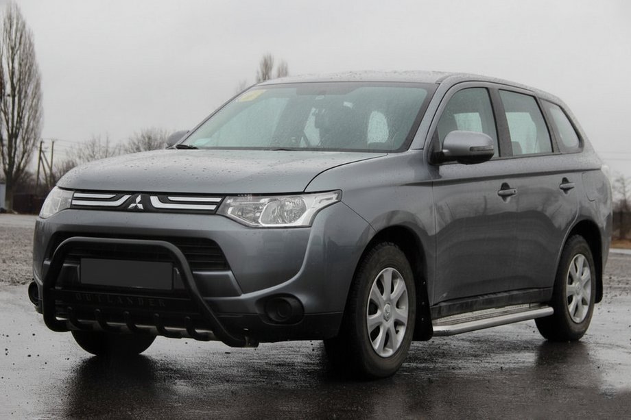 Mitsubishi Outlander 2012-2021 Pare-buffle WT004 Noir (Inox) Image