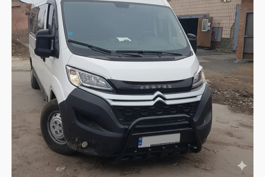 Fiat Ducato 2006-2025 Barre Avant WT003 Noire (Inox) Image