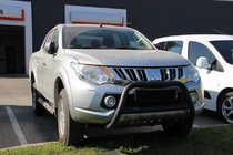 Mitsubishi L200 2015-2024 Pare-buffle WT003 Noir Inox photo 4