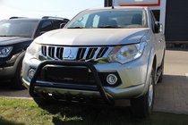 Mitsubishi L200 2015-2024 Pare-buffle WT003 Noir Inox photo 1