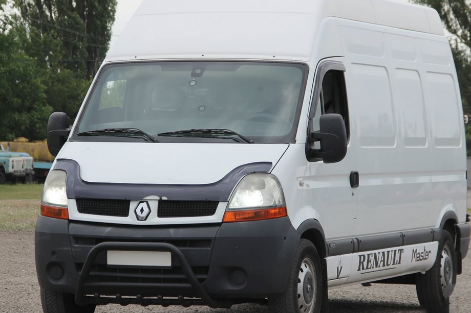 Renault Master 1998-2010 Barre Avant WT003 Noire (Inox) Image