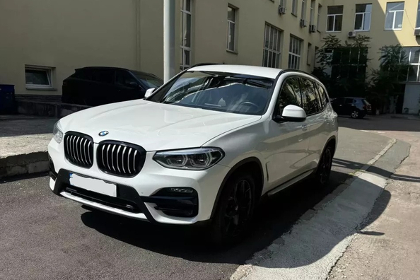 Antichrome : Tendance moderne du tuning exterieur qui change la perception du vehicule Photo 2