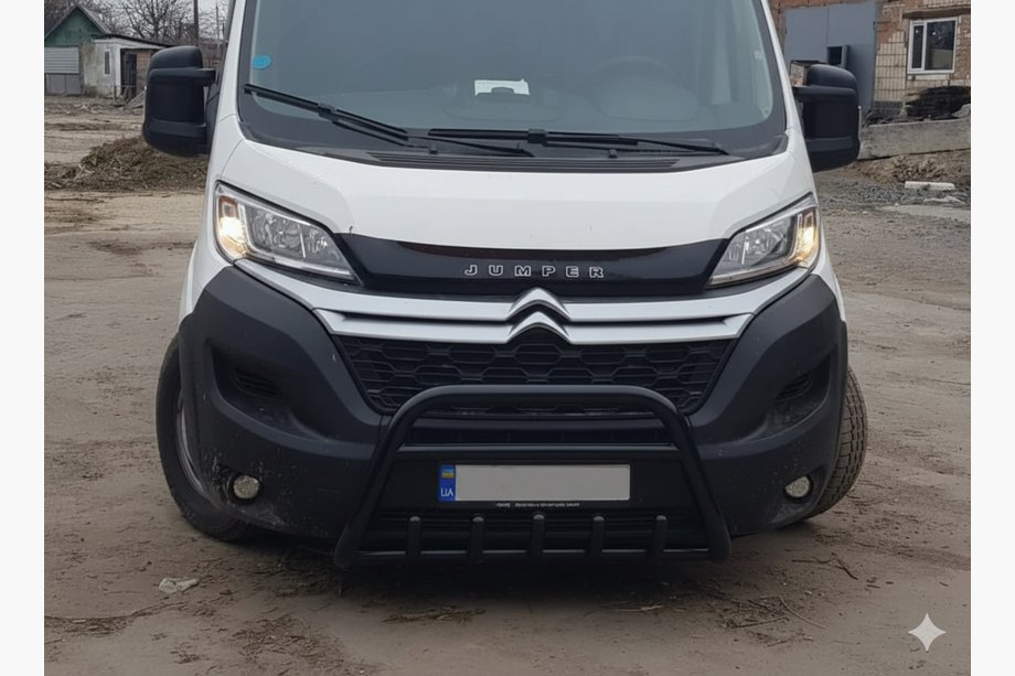 Opel Movano 2021- Barre Avant WT003 Noire (Inox) Image