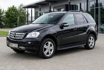 Mercedes ML W164 2005-2011 Marchepieds Latéraux Bosphorus Black (2 pcs, Aluminium) photo 1