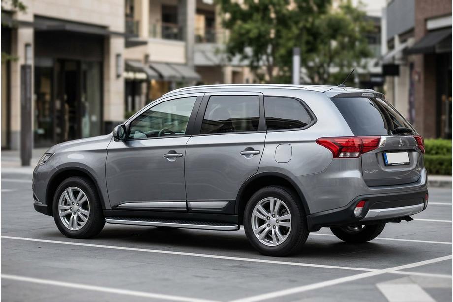 Mitsubishi Outlander 2012-2021 Marchepieds Latéraux Tayga Grey (2 pcs, Aluminium) Image