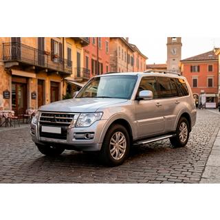 Marchepieds Latéraux Line (2 pcs, Aluminium) Mitsubishi Pajero Wagon IV 2006-2021 photo 1