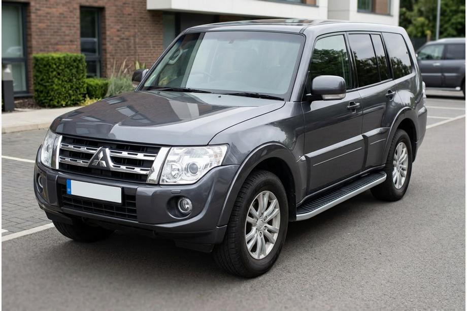 Mitsubishi Pajero Wagon IV 2006-2021 Marchepieds Latéraux Tayga (2 pcs, Aluminium) Image
