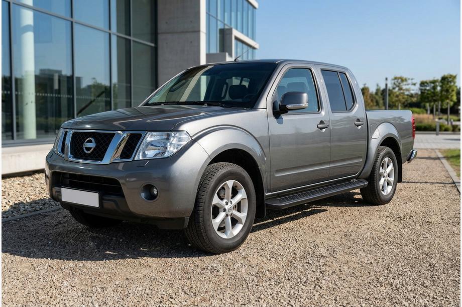 Nissan Navara 2006-2015 Marchepieds Latéraux Allmond Black (2 pcs, Aluminium) Image