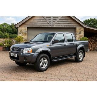 Marchepieds Latéraux Bosphorus Black (2 pcs, Aluminium) Nissan NP300 1999-2015 photo 1