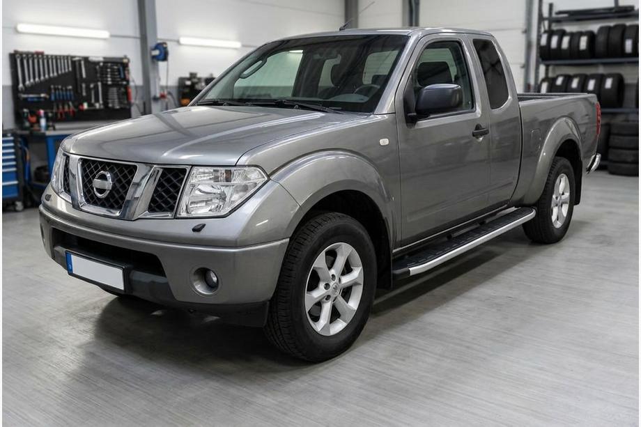 Nissan NP300 1999-2015 Marchepieds Latéraux Fullmond (2 pcs, Aluminium) Image