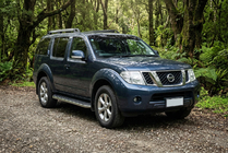 Nissan Pathfinder R51 2005-2014 Marchepieds Latéraux Maydos V1 (2 pcs, Aluminium & Inox) photo 1