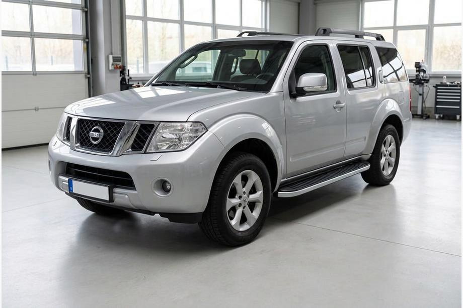 Nissan Pathfinder R51 2005-2014 Marchepieds Latéraux Tayga Grey (2 pcs, Aluminium) Image