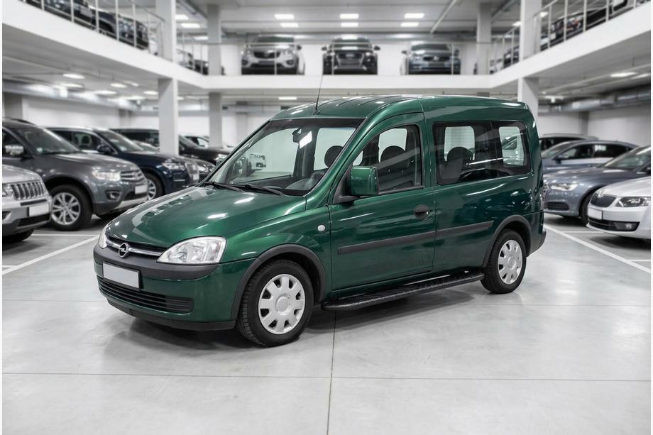 Opel Combo 2002–2012 Marchepieds Latéraux Bosphorus Black (2 pcs, Aluminium) Image