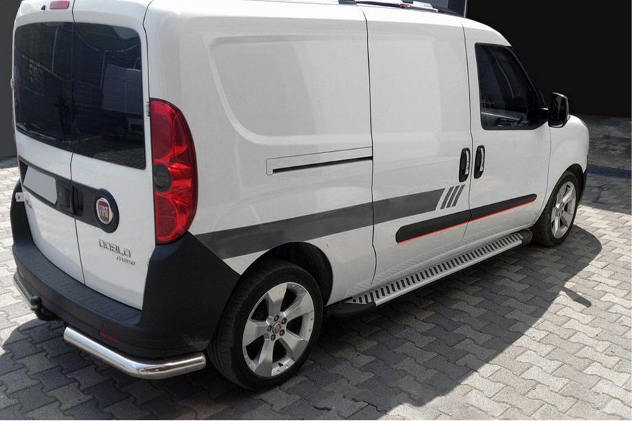 Opel Combo 2012-2018 Marchepieds Latéraux Line (2 pcs, Aluminium) Image