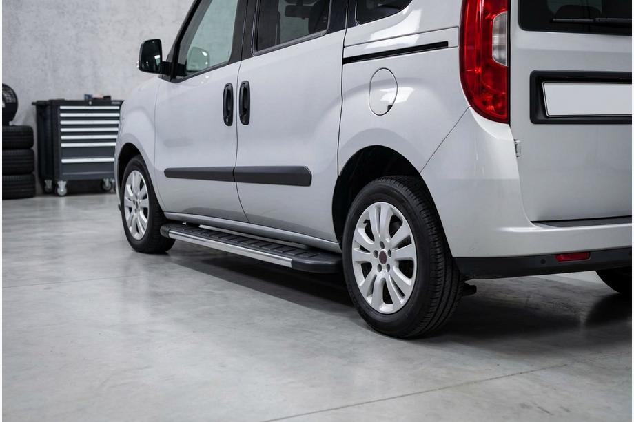 Opel Combo 2012-2018 Marchepieds Latéraux Duru (2 pcs, Aluminium) Image