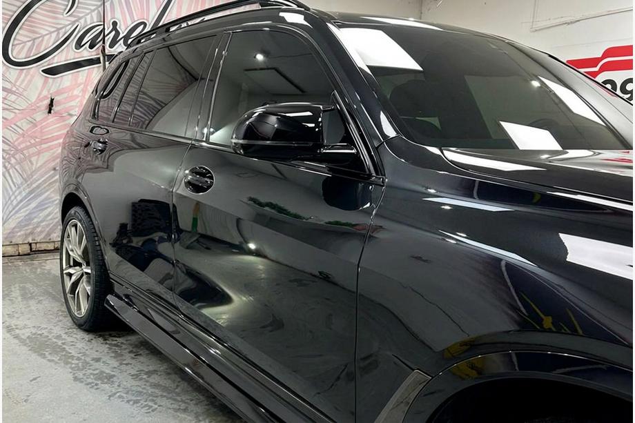 BMW X7 G07 2019- Kit carrosserie Paradigm Black Knight V2 (pour M-Sport 2018-2022) Photo 5