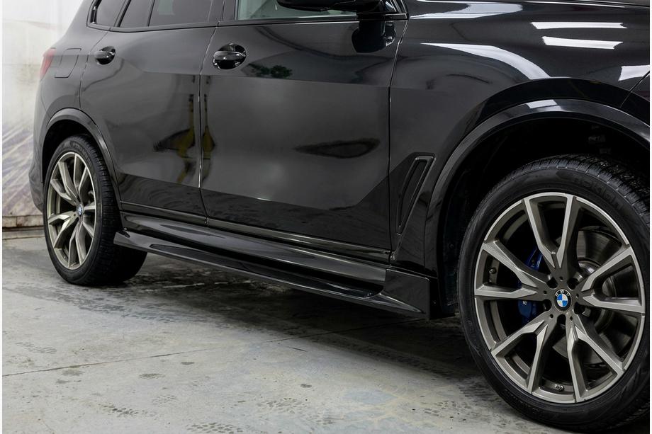 BMW X7 G07 2019- Kit carrosserie Paradigm Black Knight V2 (pour M-Sport 2018-2022) Photo 7
